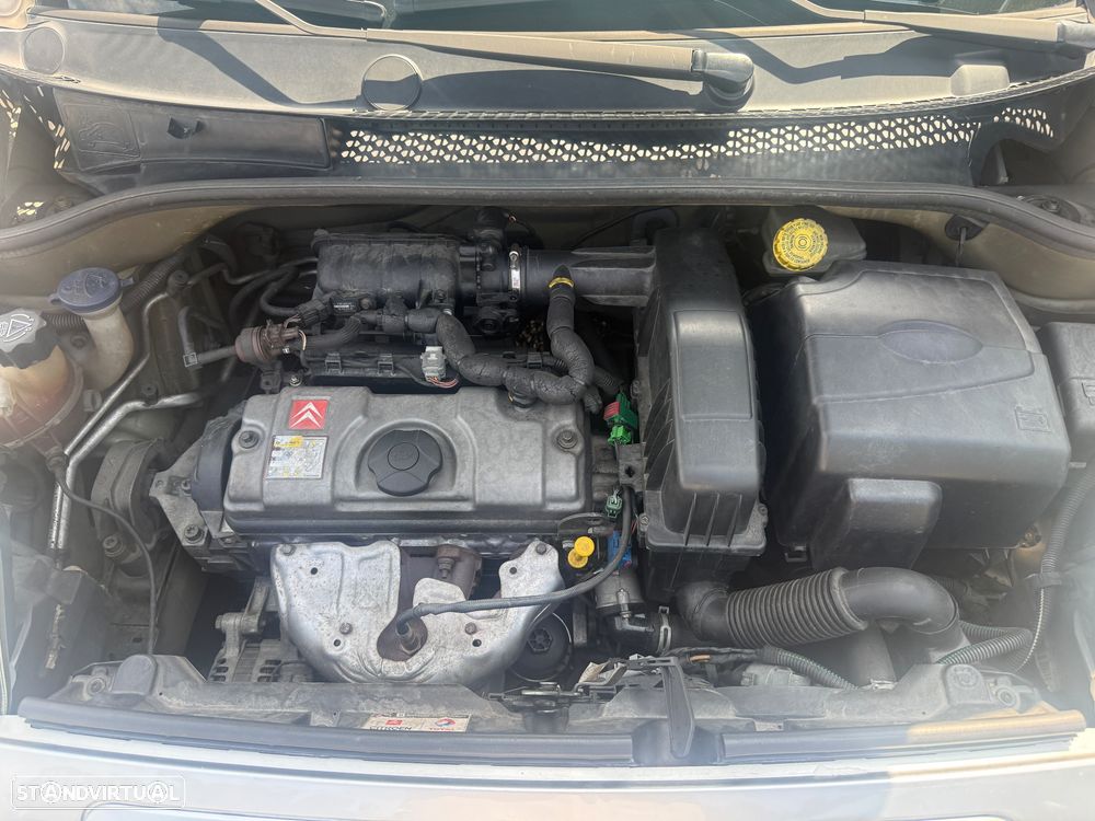 Citroën C2 1.1 SX - 25