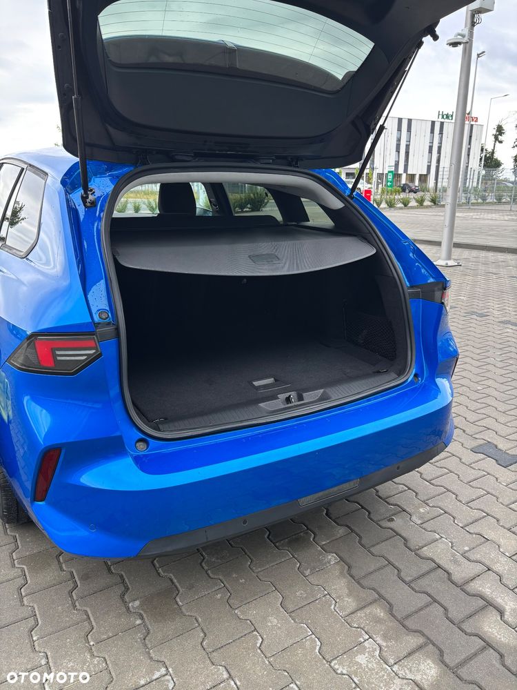 Opel Astra 1.2 T Edition S&S - 18