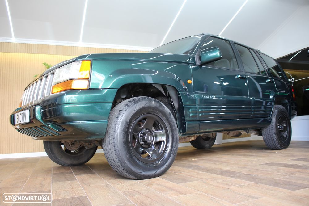 Jeep Grand Cherokee 2.5 TD Laredo - 18