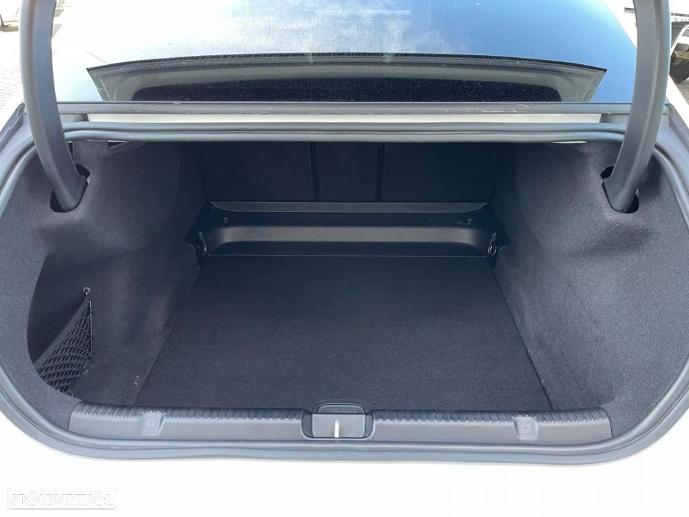 Mercedes-Benz EQE SUV 350+ - 27