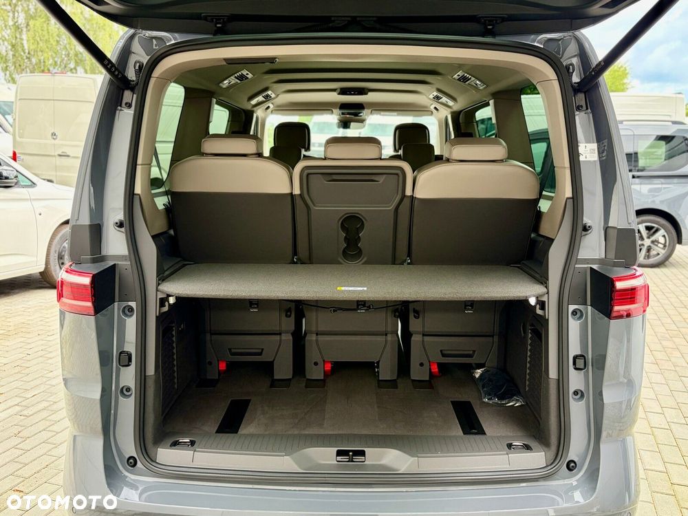Volkswagen Multivan - 18
