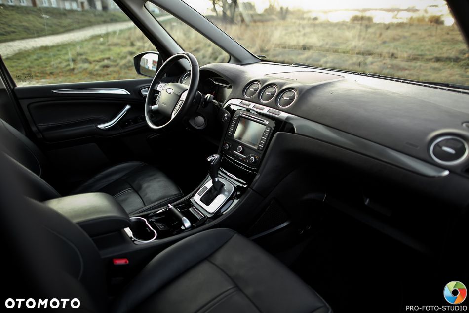 Ford Galaxy 2.0 TDCi Platinium X (Titanium) MPS6 - 24