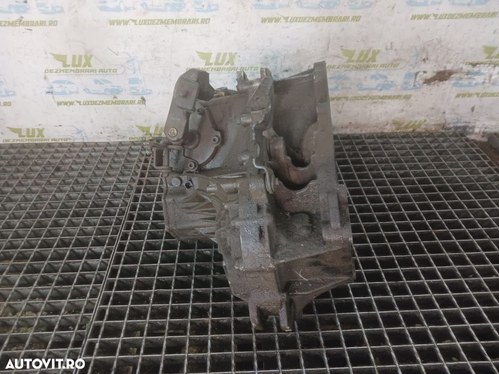 Cutie viteze manuala 5 trepte 96420073 Opel Antara 1 [2006 - 2011] - 2