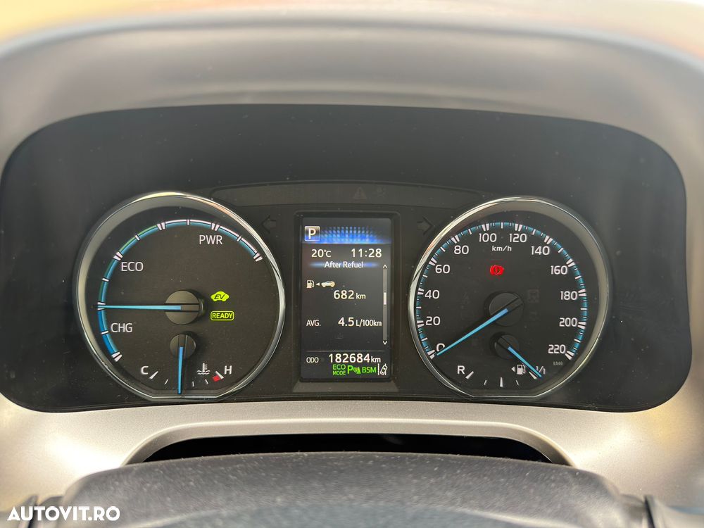 TOYOTA RAV4 2018 — imagine 7