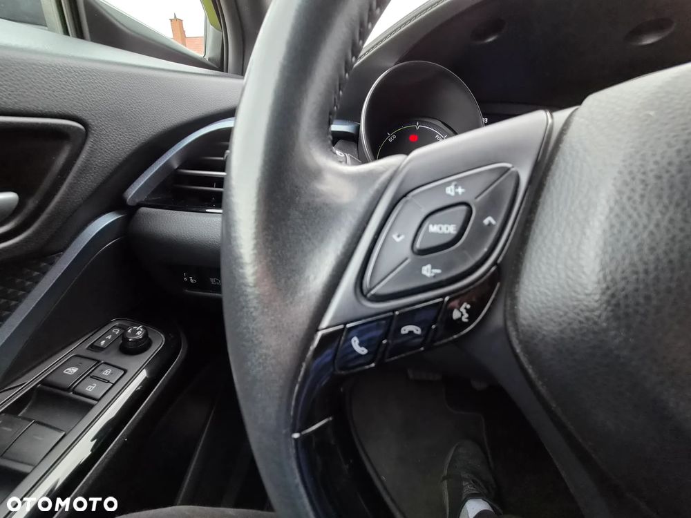 Toyota C-HR 1.8 Hybrid Executive - 11
