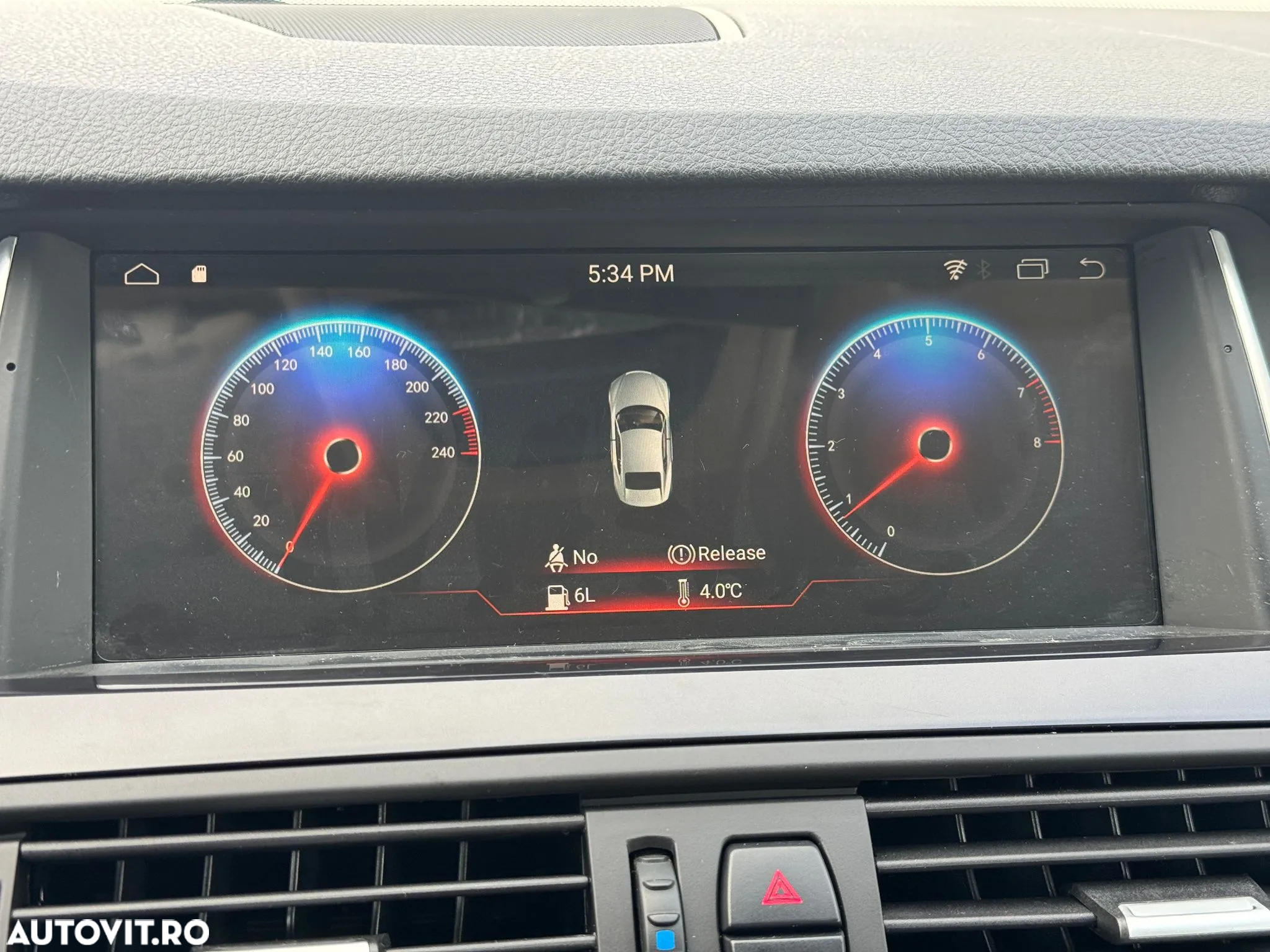 BMW Seria 5 525d xDrive AT - 28