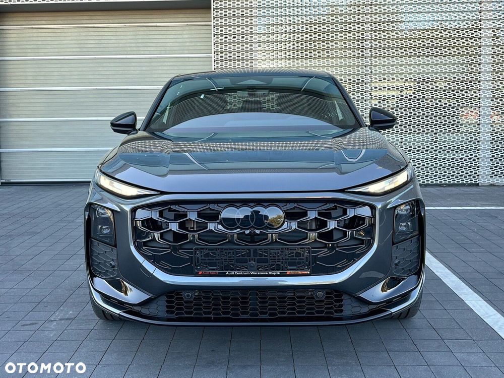 Audi Q3 Sportback - 11