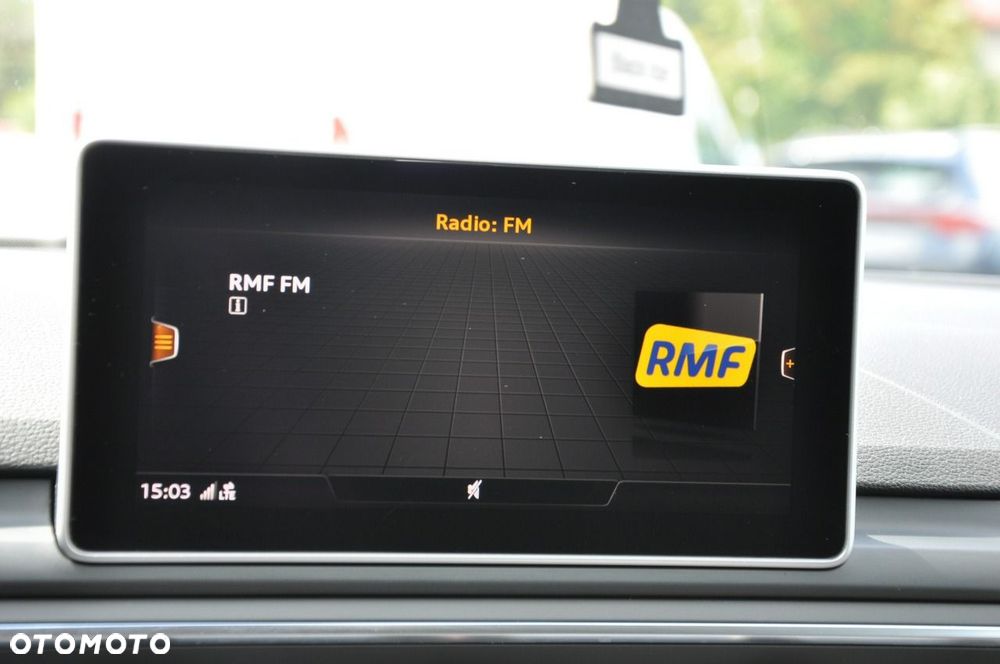 Audi A4 Avant 2.0 TDI S tronic - 16