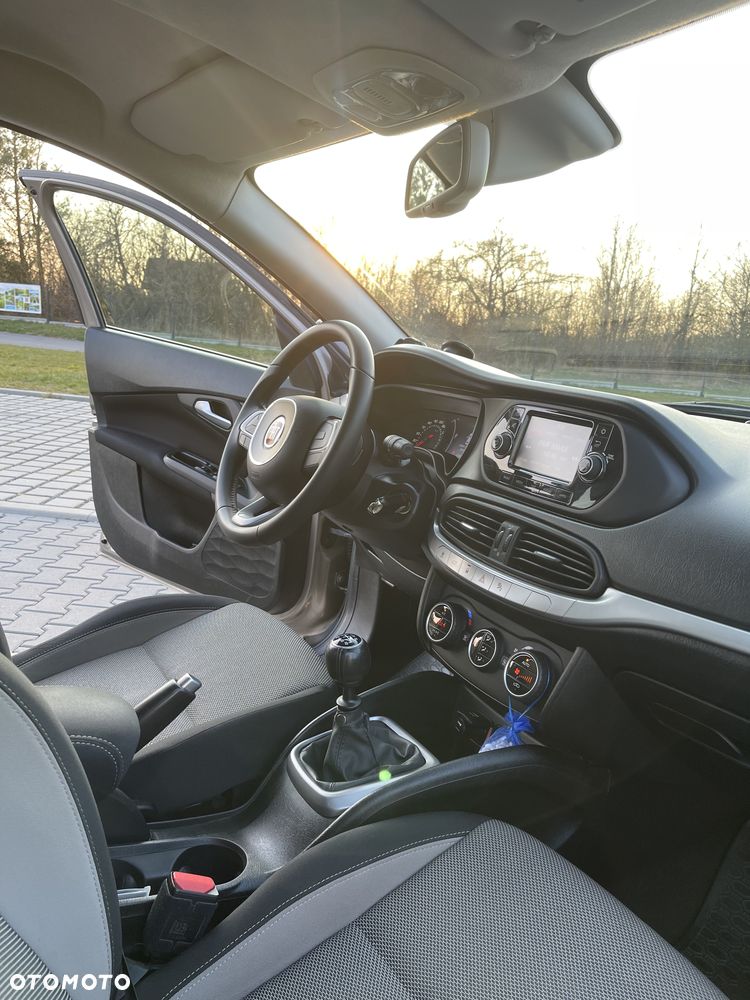 Fiat Tipo - 25