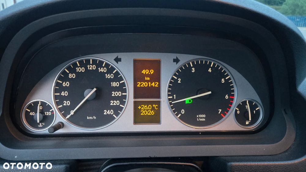 Mercedes-Benz Klasa B 170 - 10