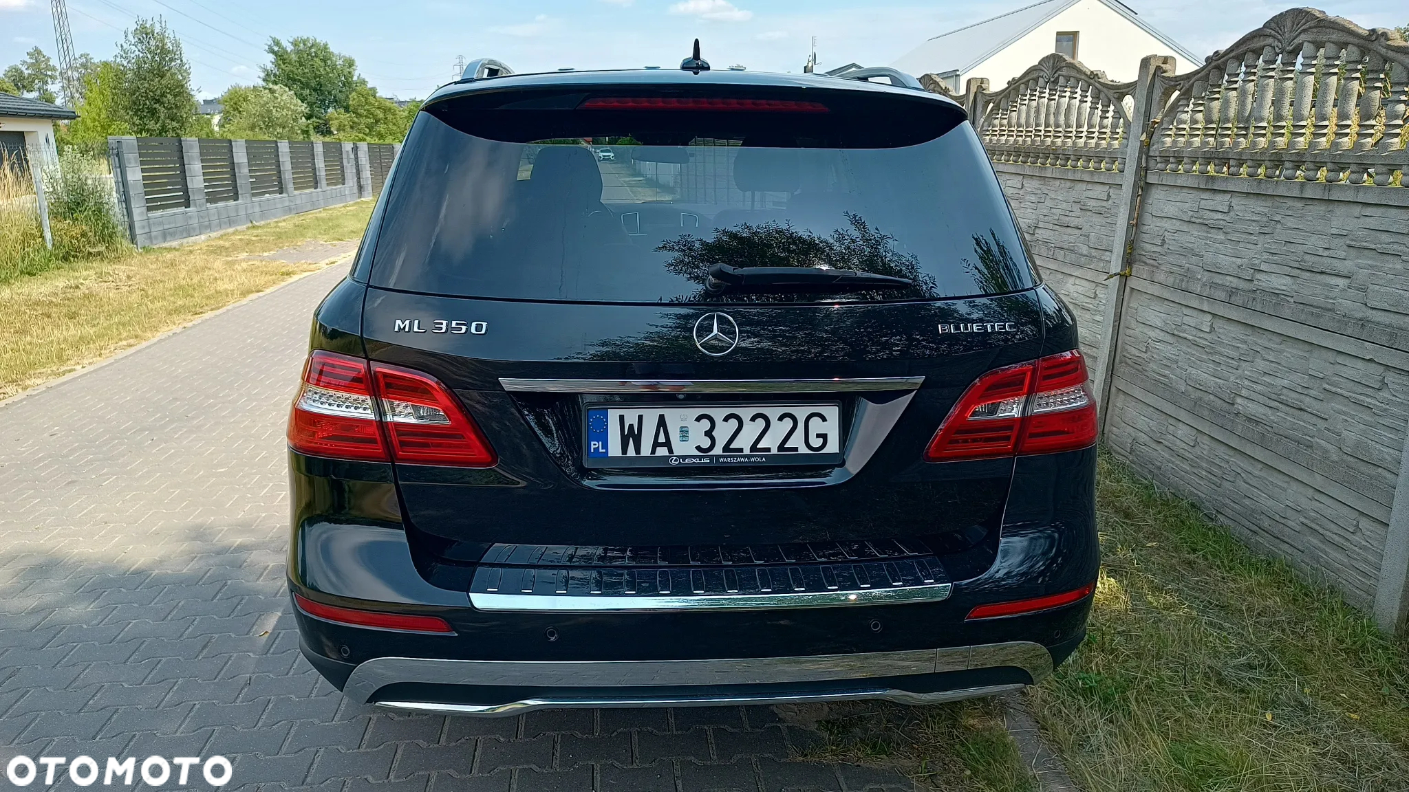 Mercedes-Benz ML 350 BlueTec 4-Matic - 4