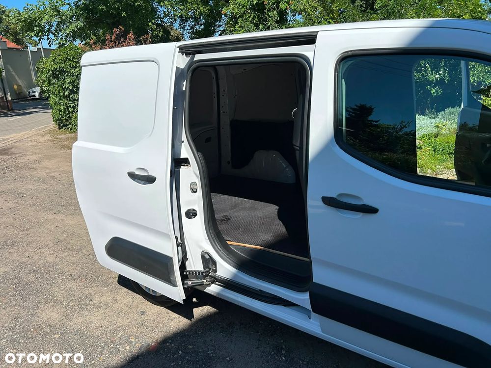 Toyota ProAce CITY - 10