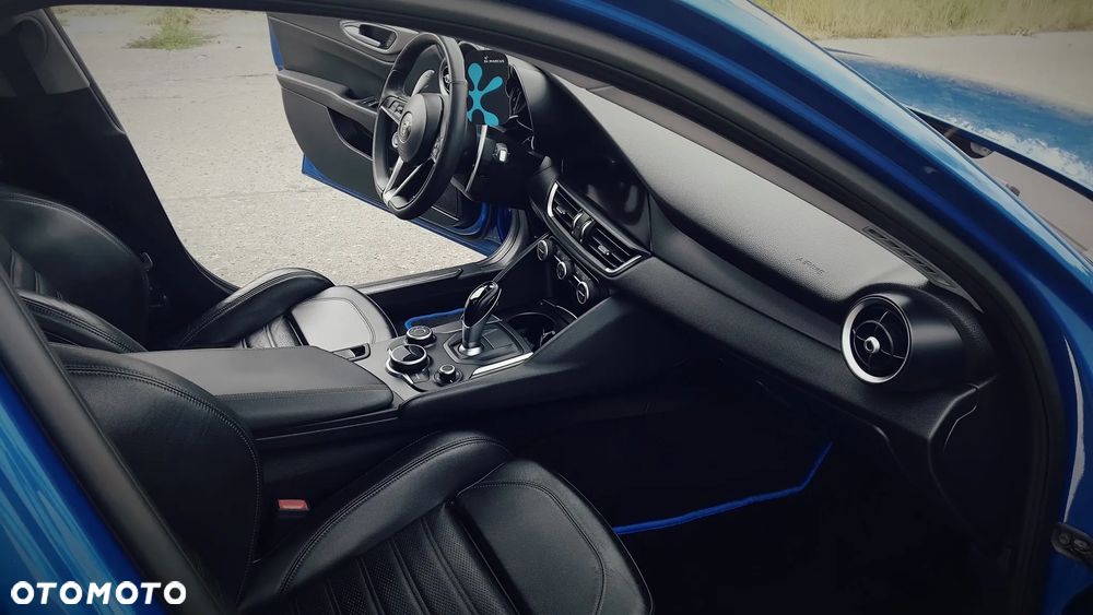 Alfa Romeo Giulia 2.0 Turbo Veloce Q4 - 9