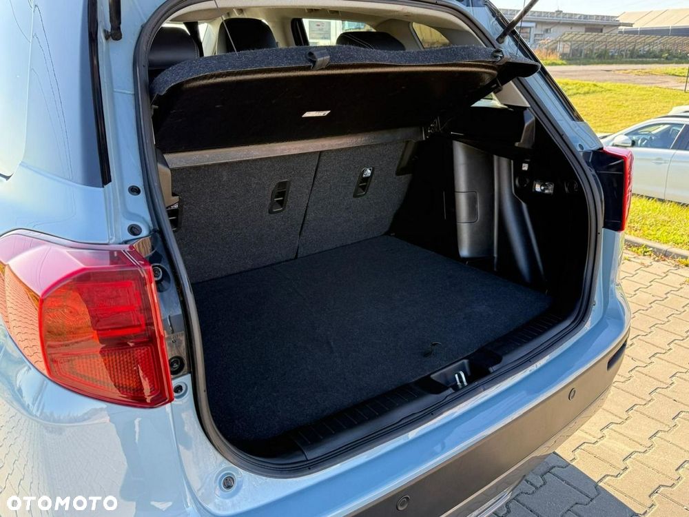 Suzuki Vitara 1.4 Boosterjet mHEV Premium Plus 4WD - 19