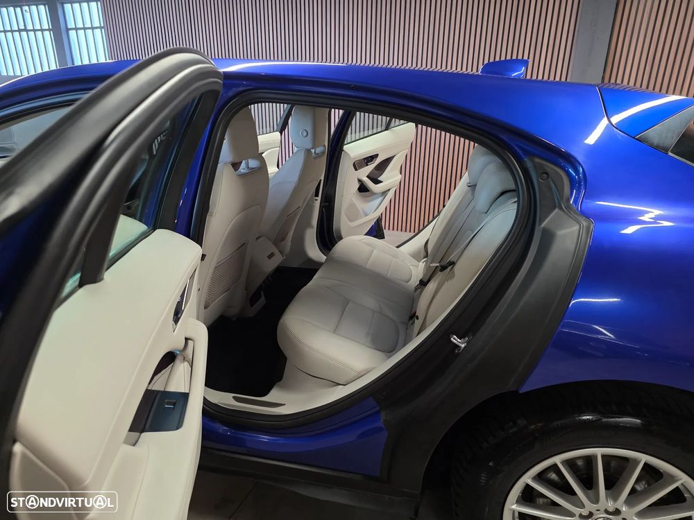 Jaguar I-Pace EV400 AWD SE - 23