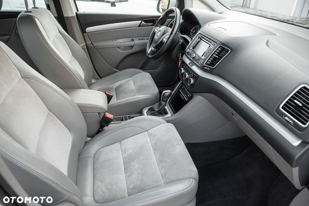 Volkswagen Sharan 2.0 TSI Highline DSG - 34