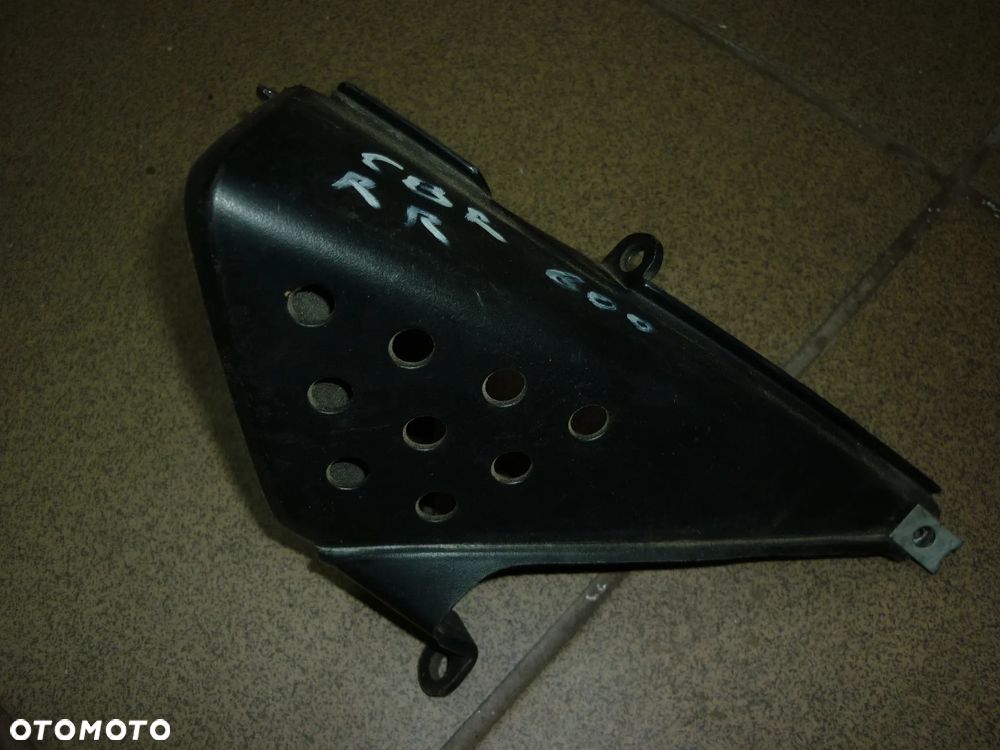 Wlot powietrza lewy Honda CBR 600RR PC37 rok 2003-2004 - 1