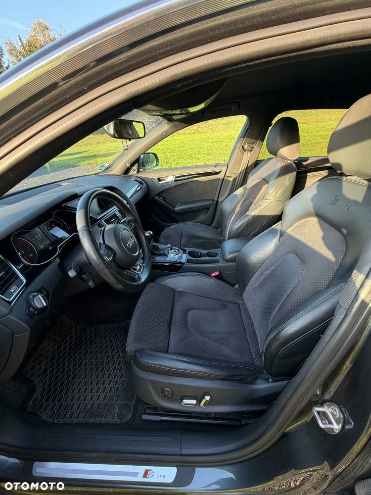 Audi A4 Avant 2.0 TDI DPF clean diesel quattro S line Sportpaket - 9