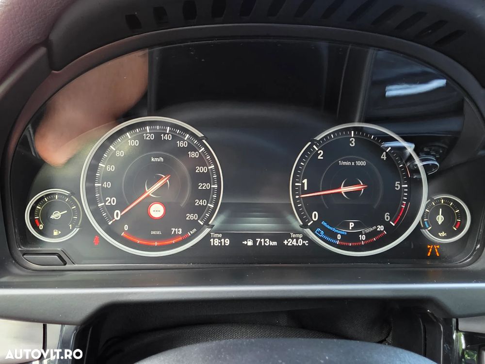 BMW X6 xDrive40d - 11