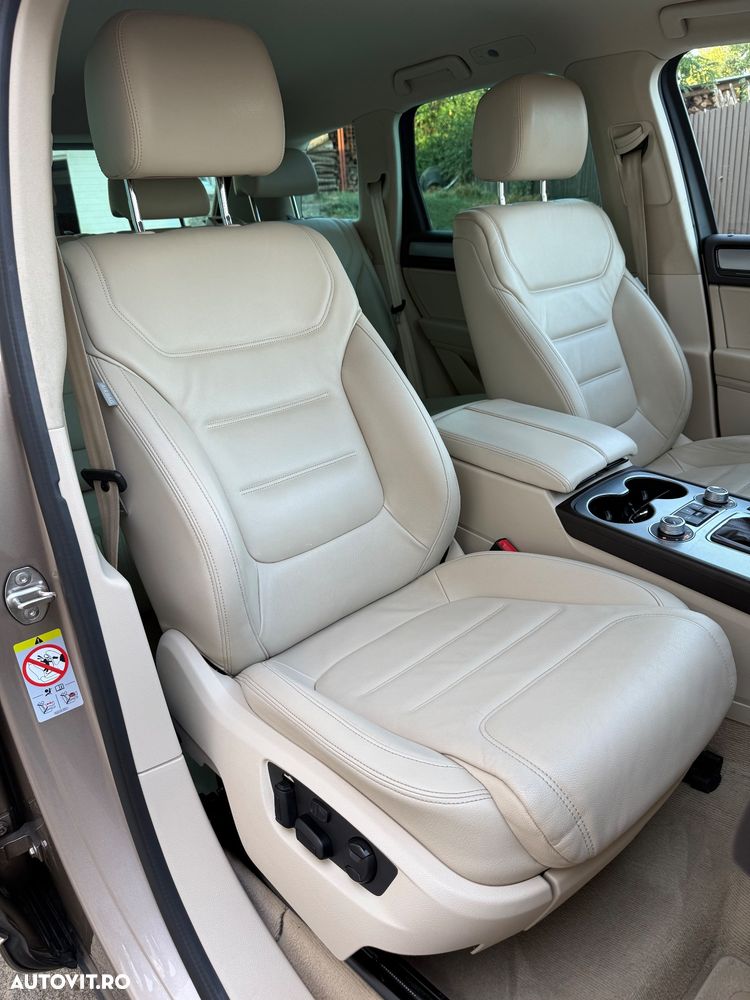 Volkswagen Touareg 3.0 V6 TDI SCR Blue Motion DPF Automatik Terrain Tech Exclusive - 23