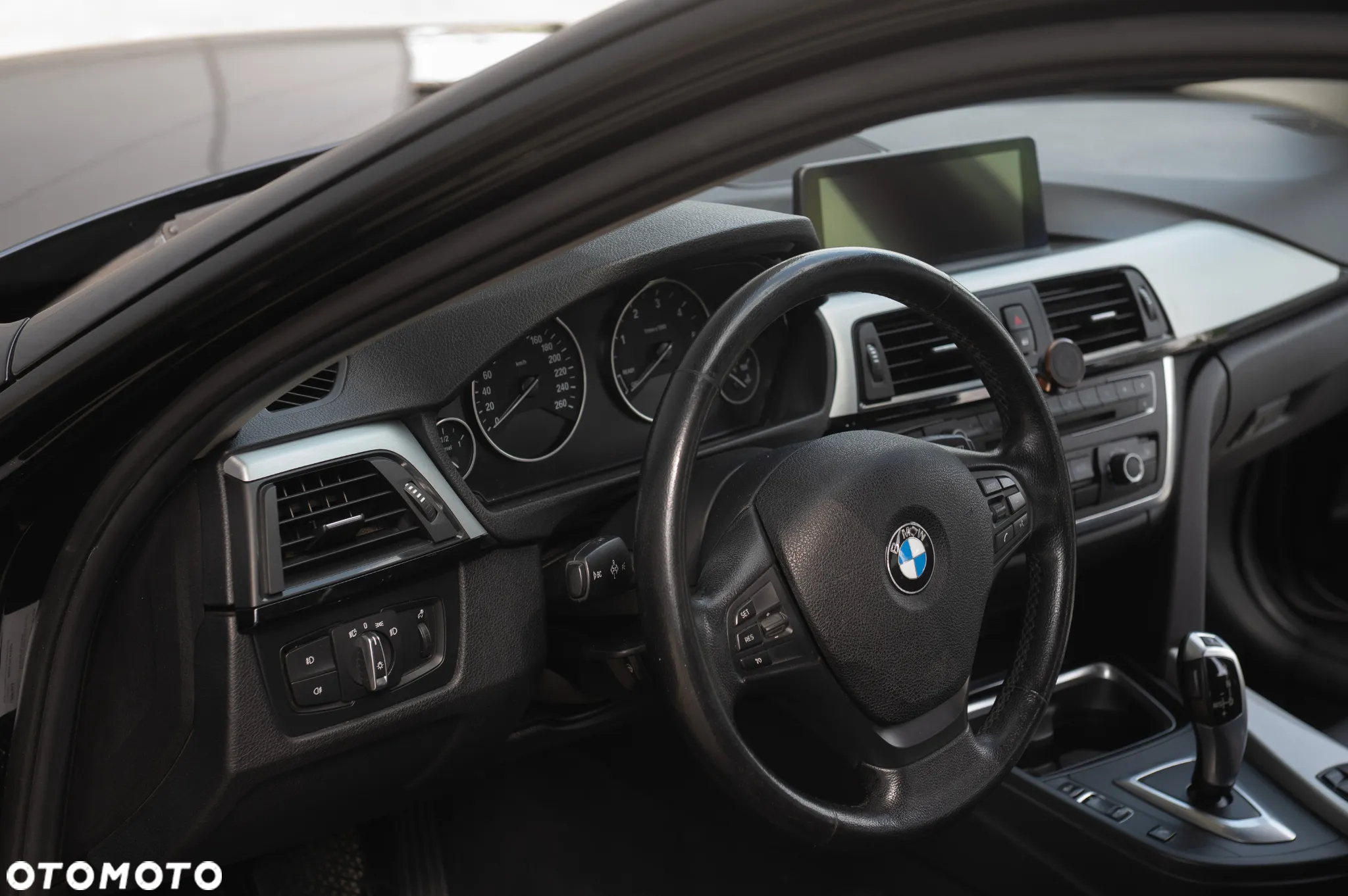 BMW Seria 3 - 18