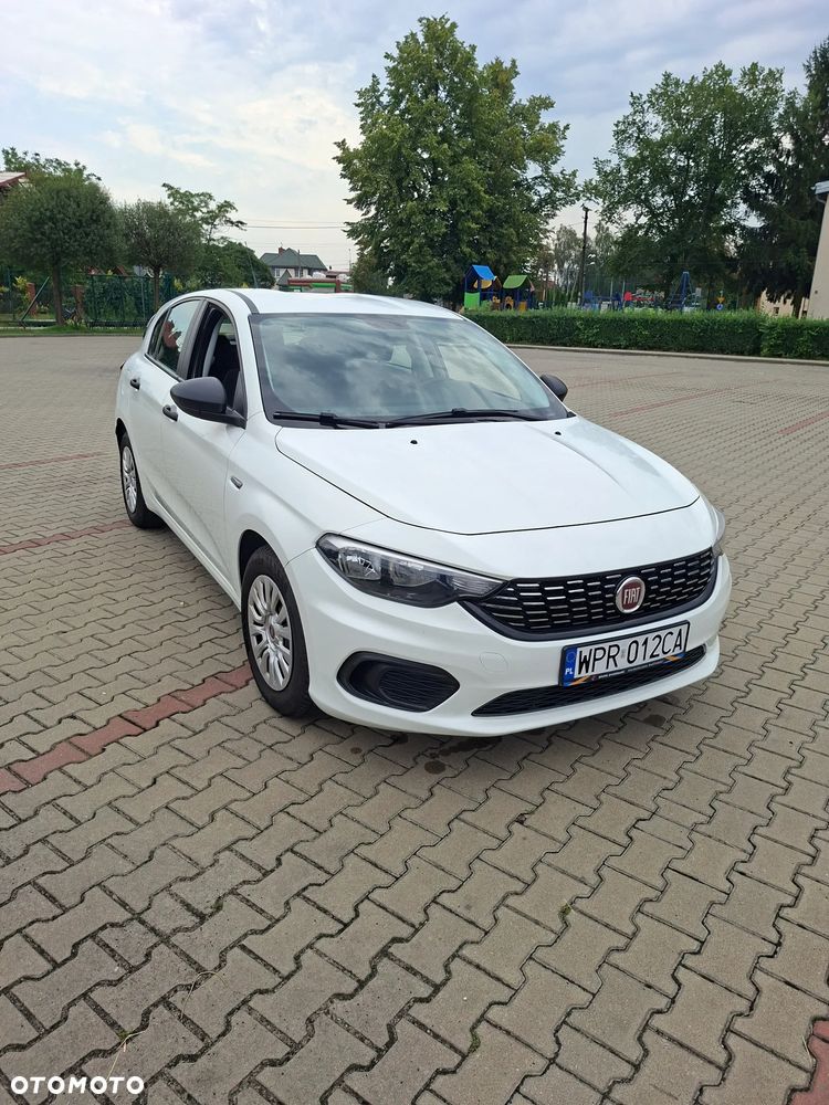 Fiat Tipo 1.4 T-Jet 16v Easy EU6d - 1