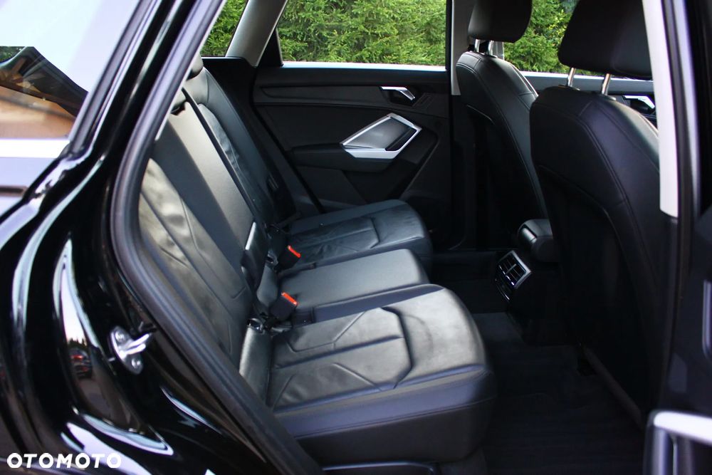 Audi Q3 35 TFSI Advanced S tronic - 36