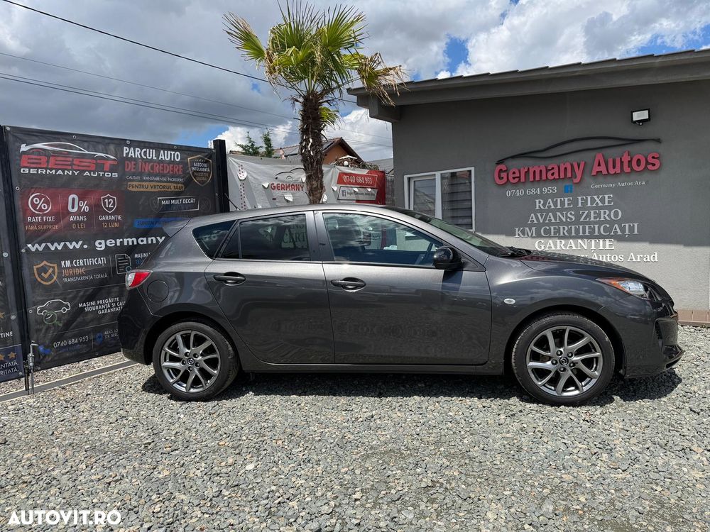 Mazda 3 - 5