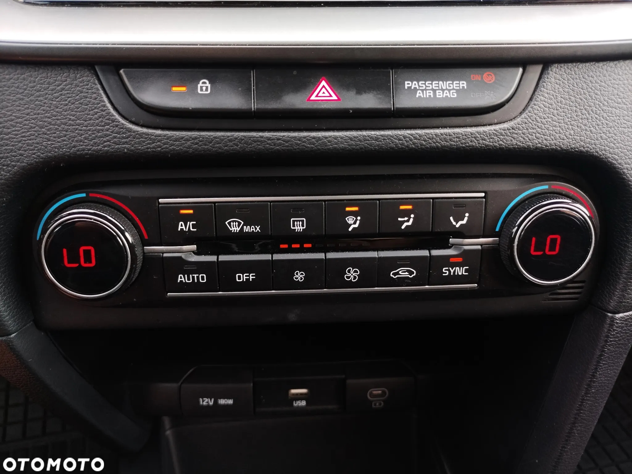 Kia XCeed 1.5 T-GDI M DCT - 12