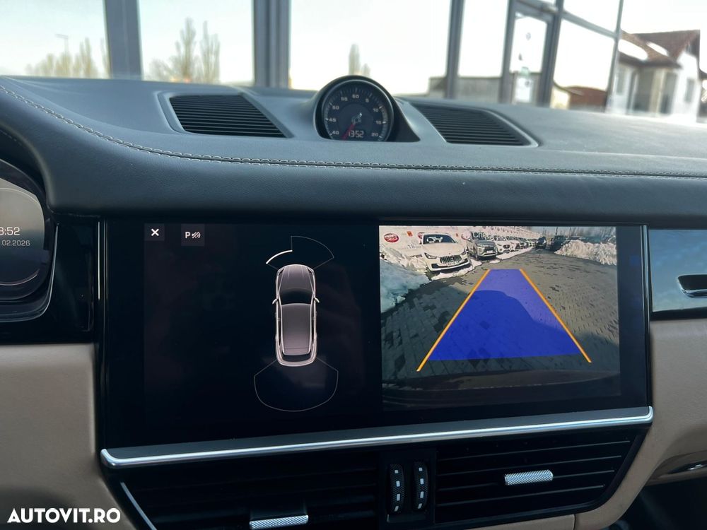 Porsche Cayenne - 20