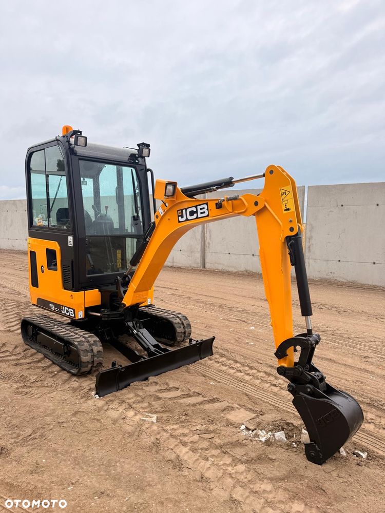 JCB 19c-1 - 4