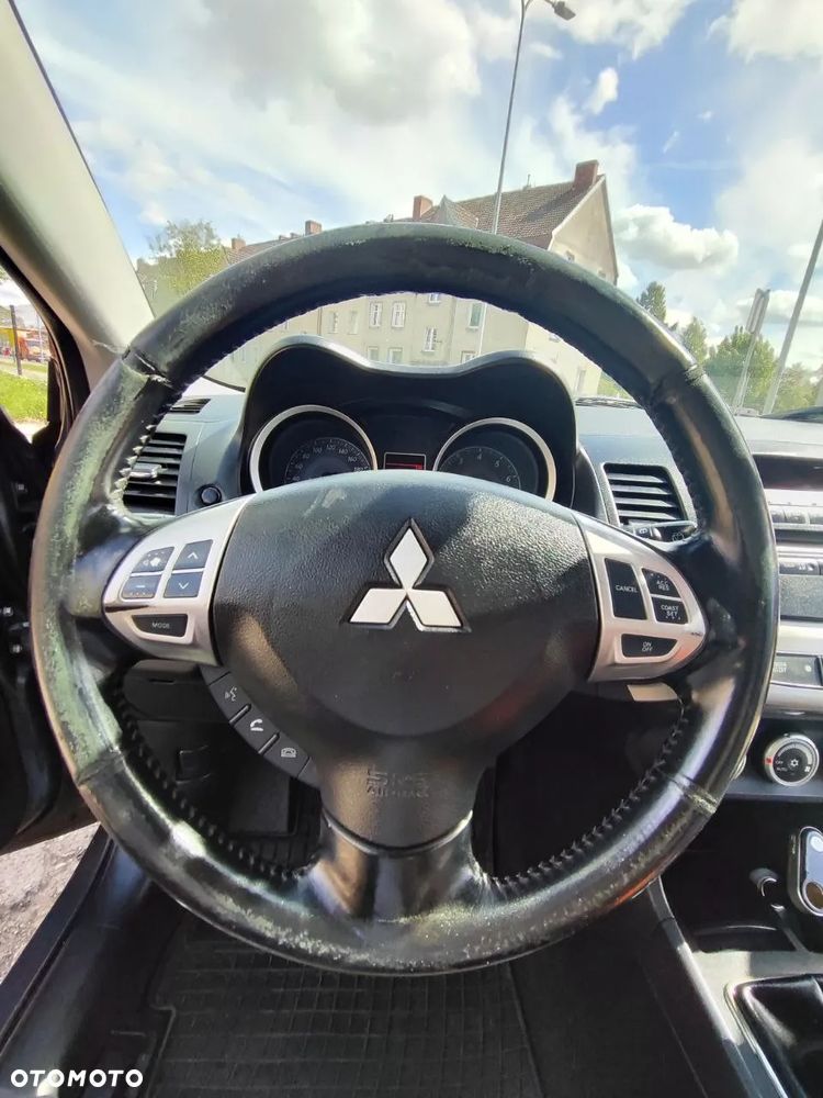 Mitsubishi Lancer 1.8 Invite - 14