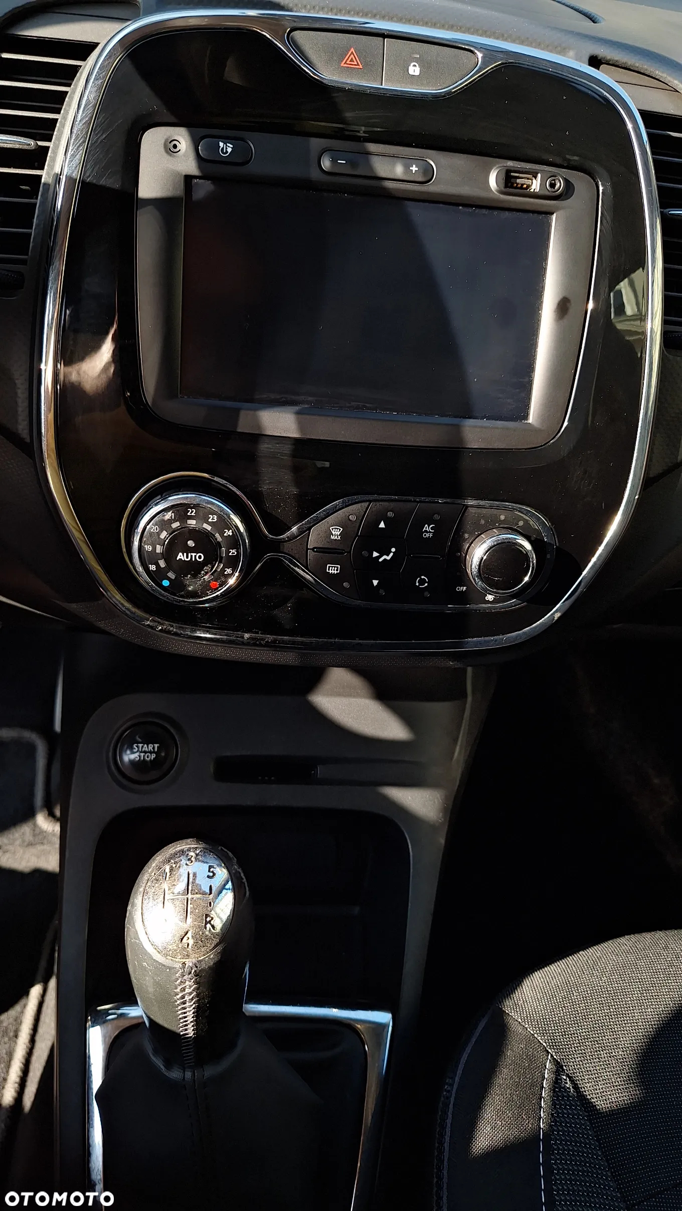 Renault Captur - 10