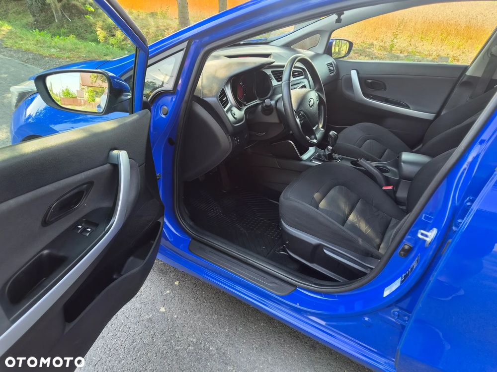 Kia Ceed 1.4 CRDi 90 Spirit - 9