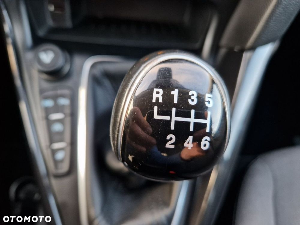 Ford Focus 1.0 EcoBoost Titanium - 18