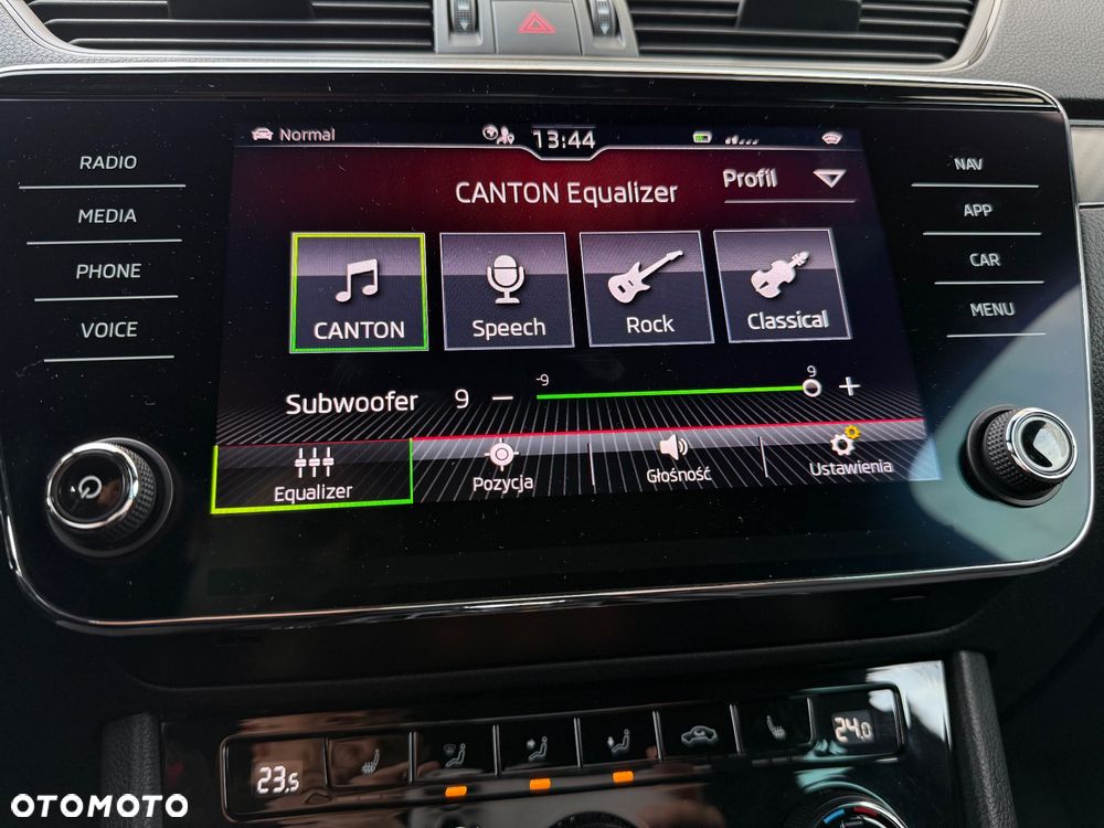 Skoda Superb 2.0 TDI SCR Sportline DSG - 26