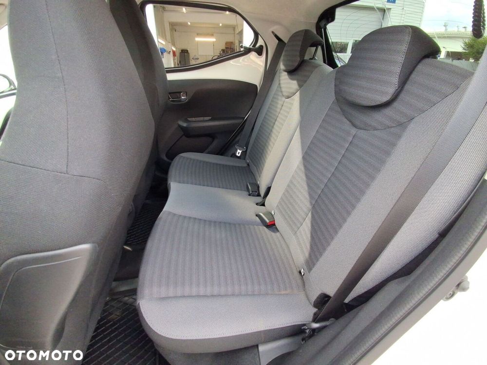 Toyota Aygo - 13