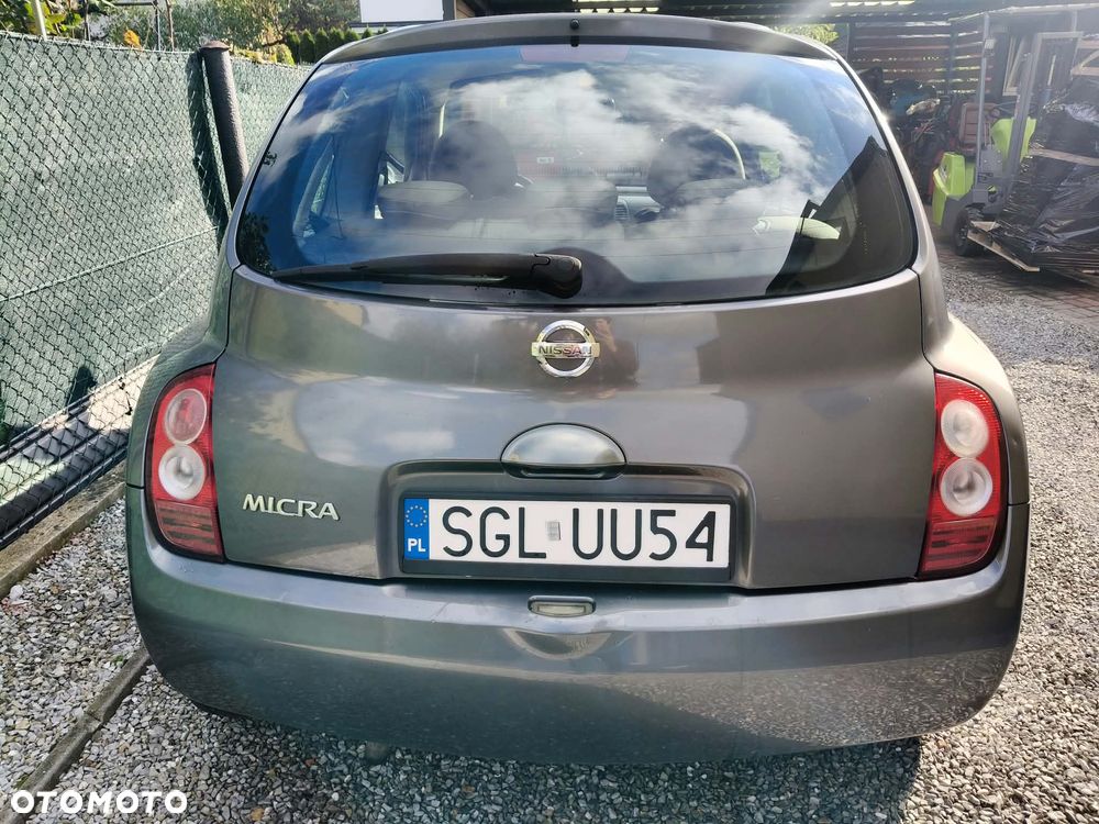 Nissan Micra 2003 photo 4