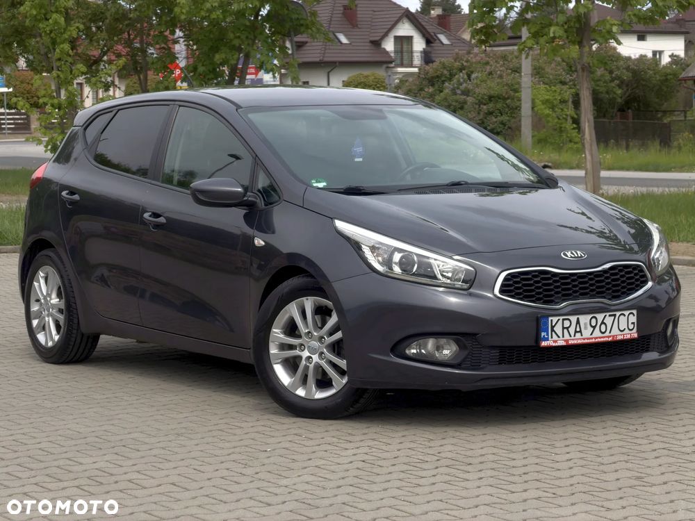 Kia Ceed 1.4 CVVT Attract plus - 2