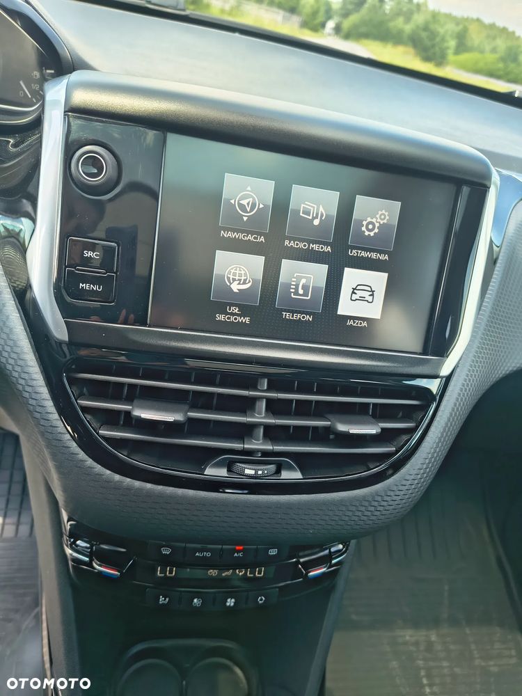 Peugeot 2008 PureTech 130 GPF Stop&Start Crossway - 21