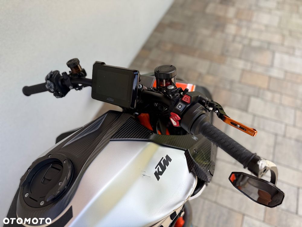 KTM Super Duke - 13