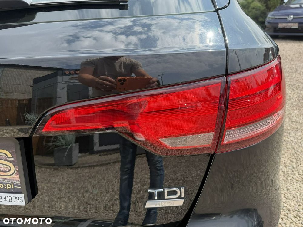 Audi A4 Avant 2.0 TDI ultra design - 20