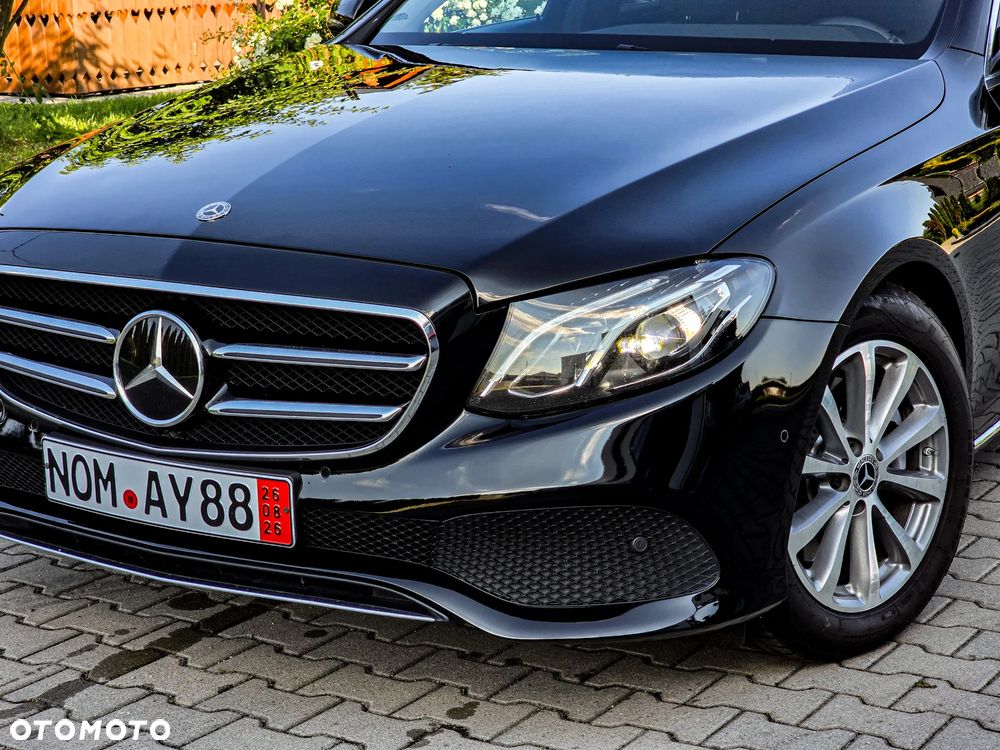 Mercedes-Benz Klasa E 220 d 9G-TRONIC - 3