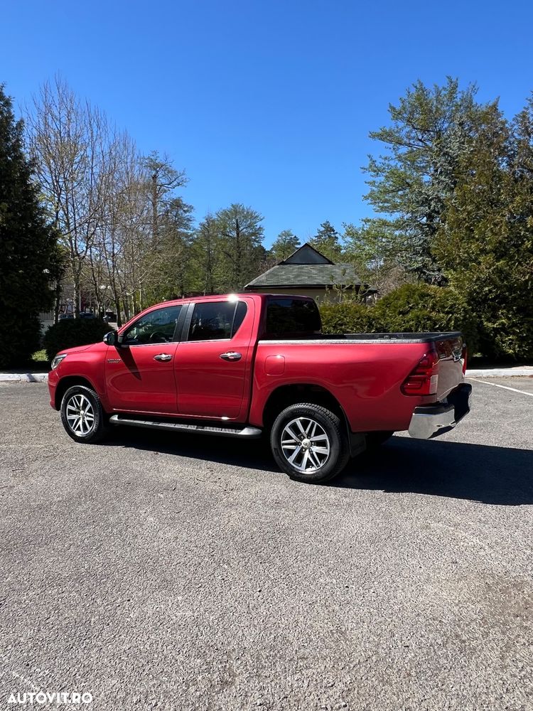 Toyota Hilux 4x4 Double Cab A/T cu Safety Sense Style - 14