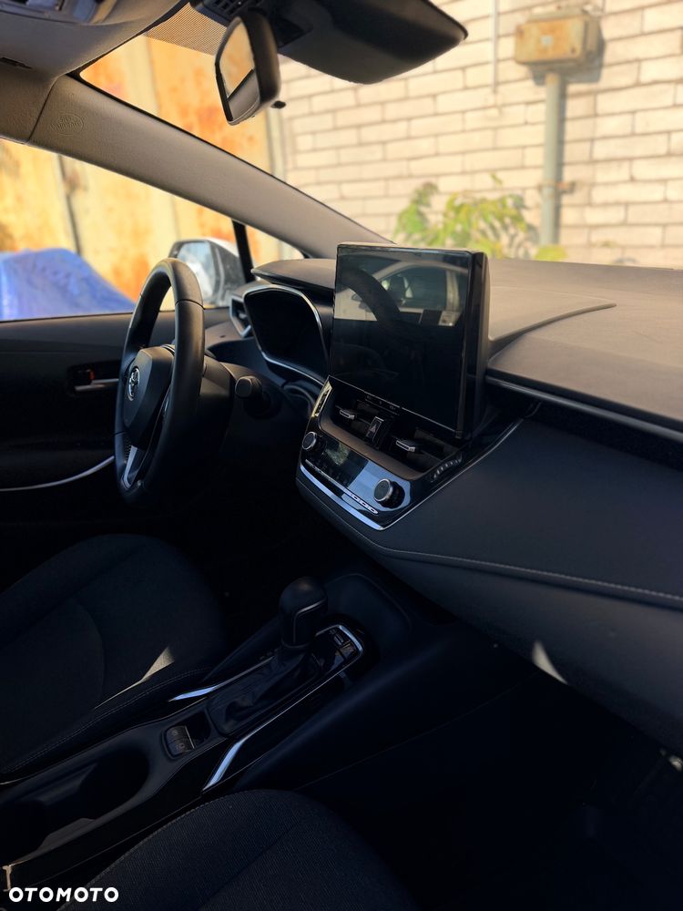 Toyota Corolla 1.8 Hybrid Comfort - 11