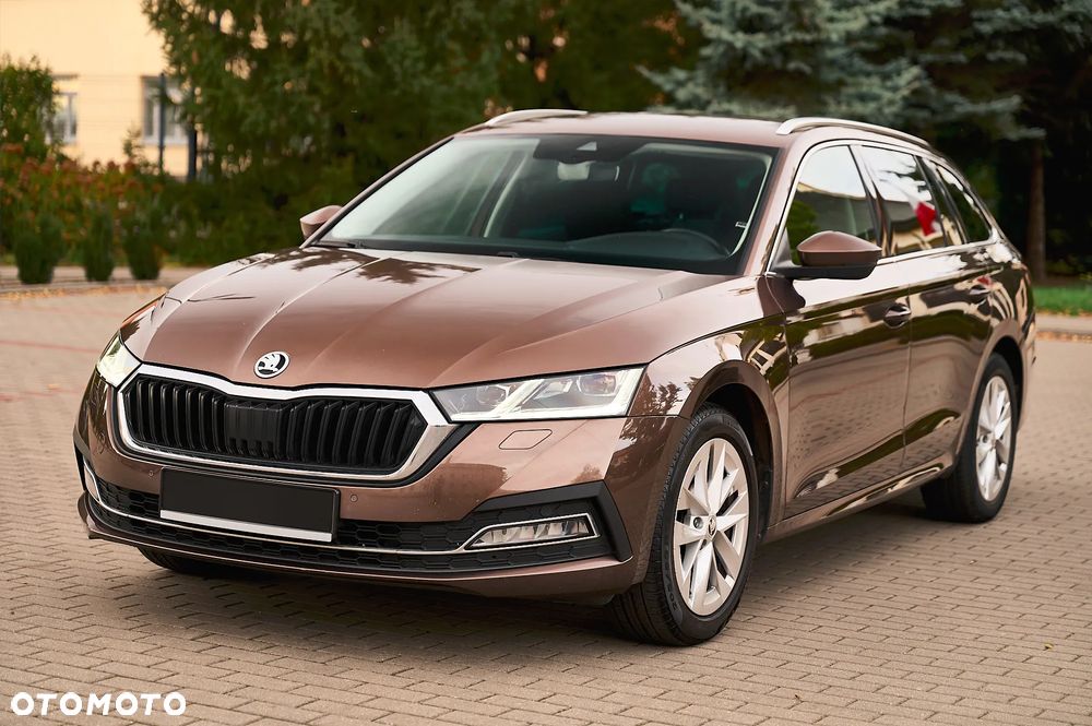 Skoda Octavia 2.0 TDI Edition - 6