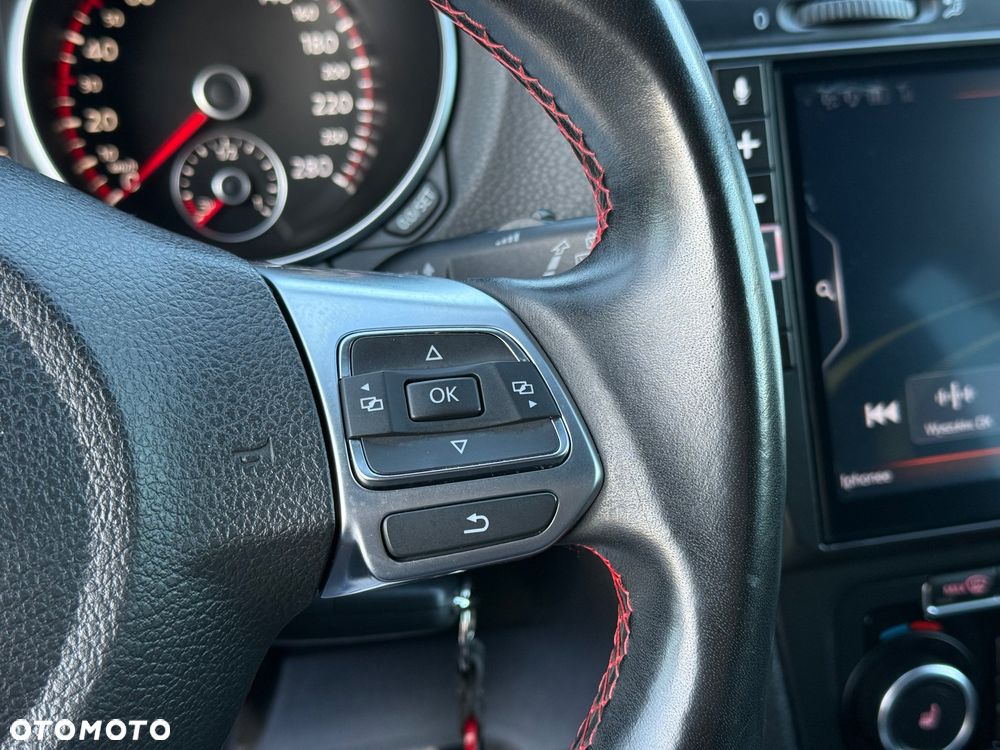 Volkswagen Golf 2.0 GTI - 18