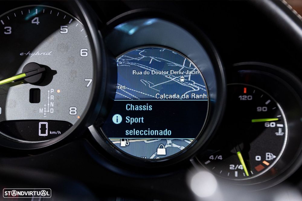 Porsche Cayenne S E-Hybrid - 16