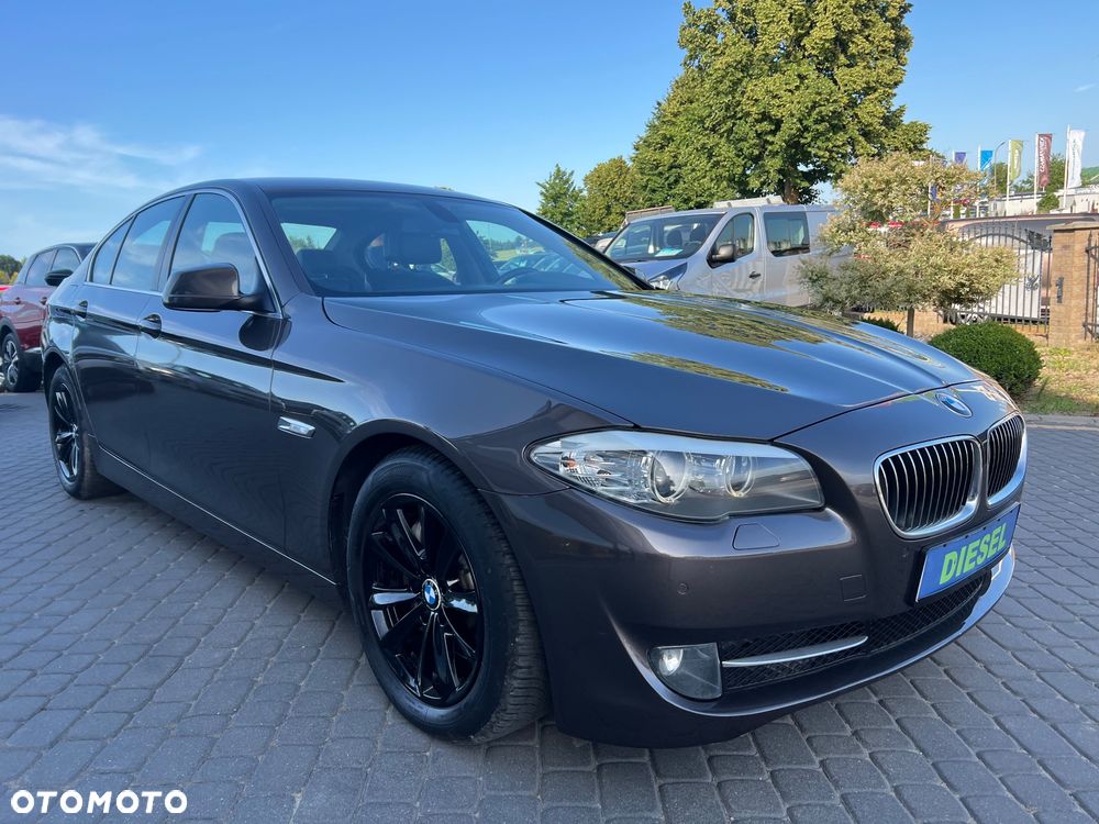 BMW Seria 5 525d - 1