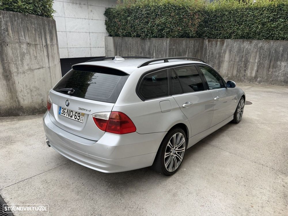 BMW 320 d Sport - 4